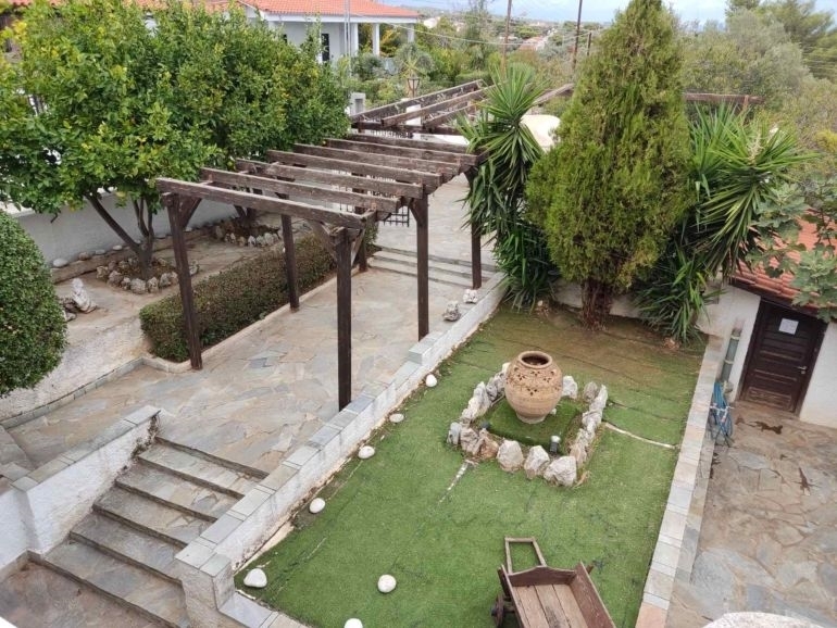 (For Sale) Residential Residence Complex || East Attica/Spata - 270 Sq.m, 4 Bedrooms, 310.000€ 