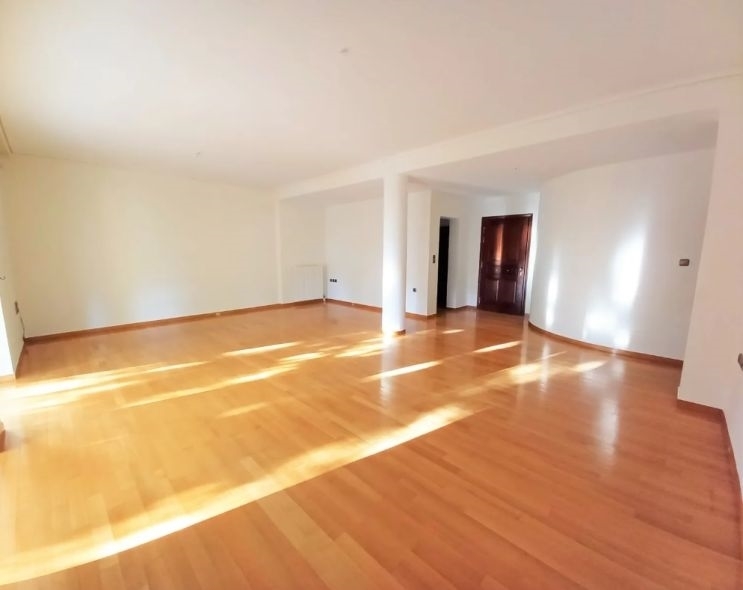 (For Sale) Residential Floor Apartment || East Attica/Drosia - 222 Sq.m, 4 Bedrooms, 420.000€ 