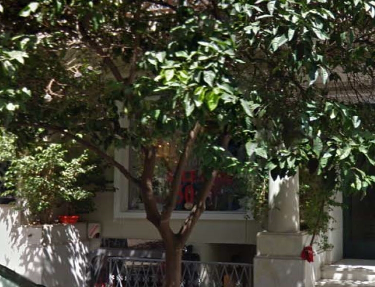 (For Sale) Commercial Retail Shop || Athens Center/Athens - 38 Sq.m, 165.000€ 