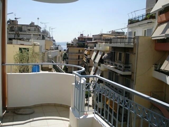 (Продажа) Жилая Апартаменты || Пиреи/Пиреас - 56 кв.м, 1 Спальня/и, 235.000€ 