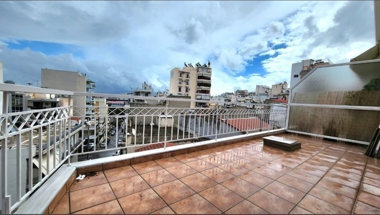 (For Sale) Residential Apartment || Piraias/Piraeus - 70 Sq.m, 2 Bedrooms, 285.000€ 