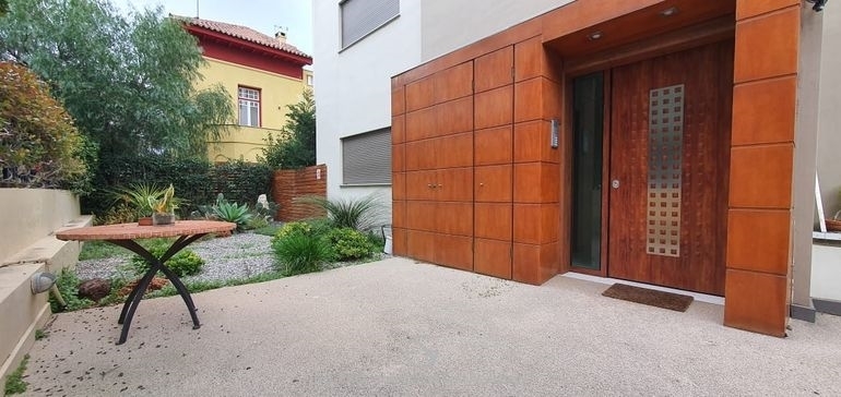 (For Sale) Residential Apartment || Athens South/Glyfada - 116 Sq.m, 3 Bedrooms, 640.000€ 
