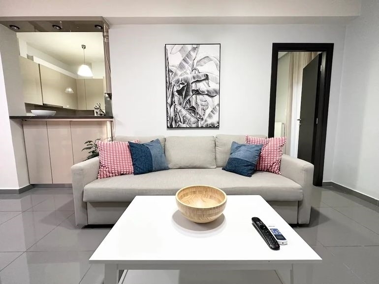 (For Sale) Residential Apartment || Piraias/Piraeus - 67 Sq.m, 2 Bedrooms, 280.000€ 