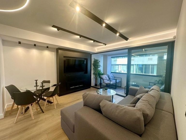 (Продажа) Жилая Апартаменты || Пиреи/Пиреас - 62 кв.м, 2 Спальня/и, 265.000€ 