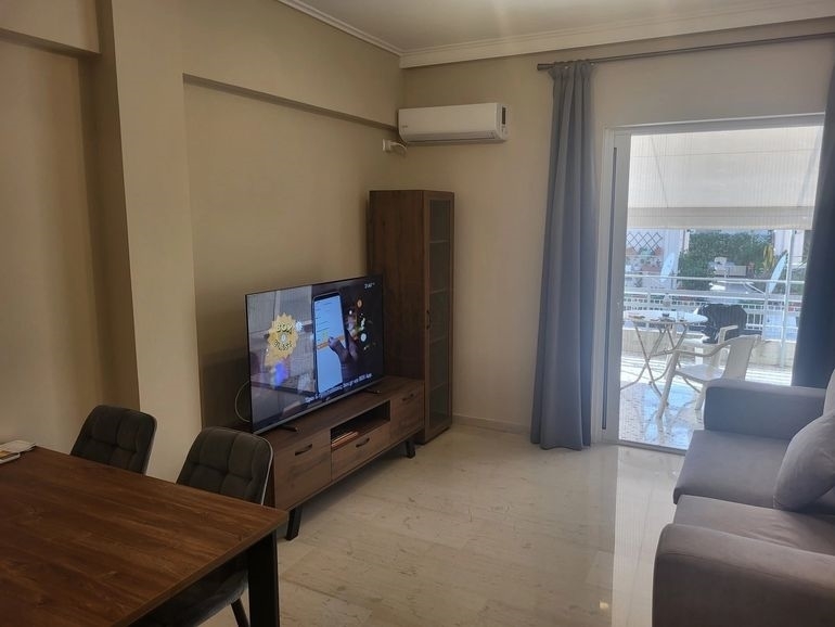 (For Sale) Residential Apartment || Piraias/Piraeus - 55 Sq.m, 1 Bedrooms, 250.000€ 