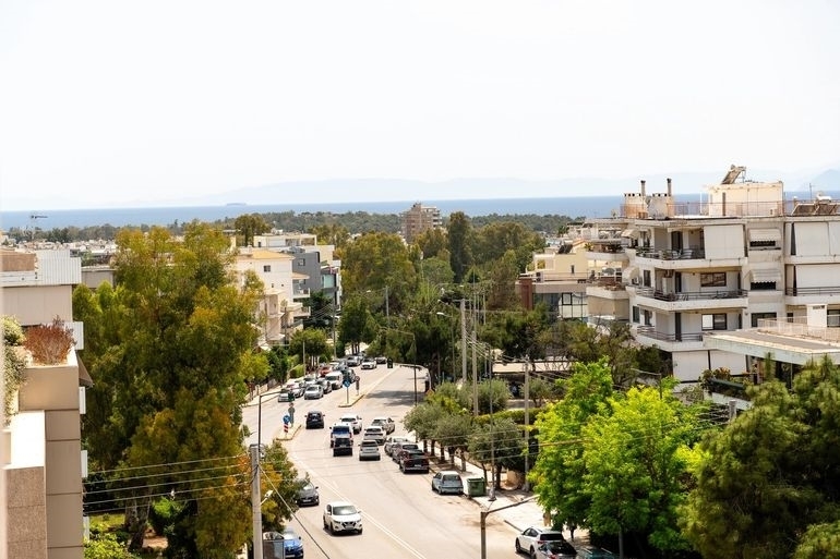 (For Sale) Residential Apartment || Athens South/Glyfada - 74 Sq.m, 1 Bedrooms, 395.000€ 