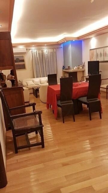 (For Sale) Residential Apartment || Athens South/Glyfada - 114 Sq.m, 3 Bedrooms, 690.000€ 