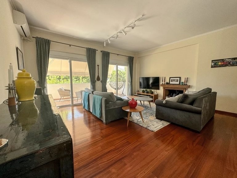 (For Sale) Residential Maisonette || East Attica/Voula - 280 Sq.m, 4 Bedrooms, 1.100.000€ 