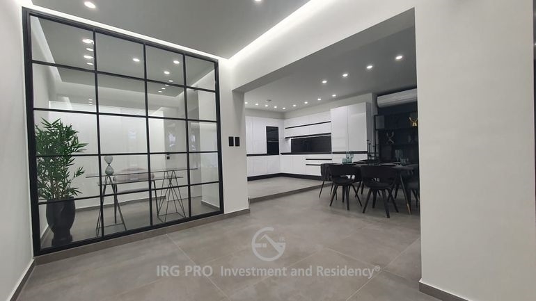 (For Sale) Residential Apartment || Athens South/Nea Smyrni - 80 Sq.m, 2 Bedrooms, 320.000€ 