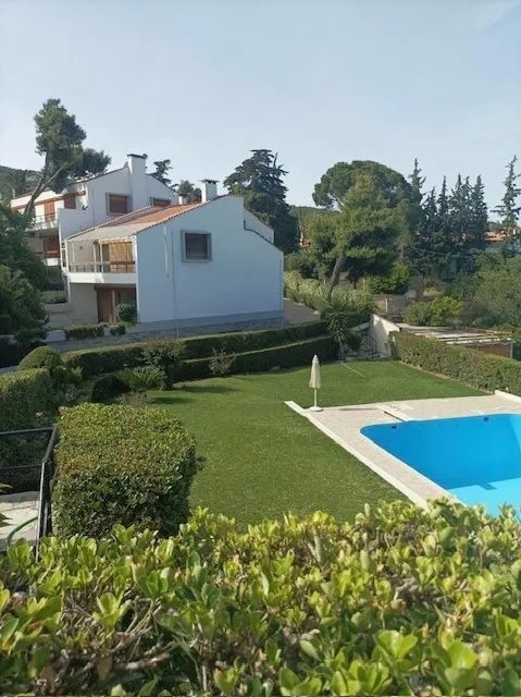 (Προς Πώληση) Κατοικία Μεζονέτα || Αθήνα Βόρεια/Εκάλη - 243 τ.μ, 3 Υ/Δ, 500.000€ 