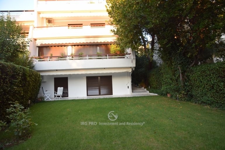 (For Sale) Residential Maisonette || Athens North/Nea Erithraia - 380 Sq.m, 5 Bedrooms, 520.000€ 