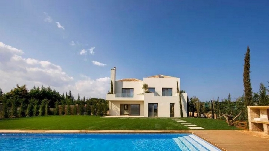 (For Sale) Residential Detached house || East Attica/Rafina - 330 Sq.m, 4 Bedrooms, 950.000€ 