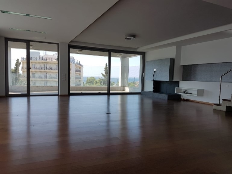 (For Sale) Residential Maisonette || Athens South/Glyfada - 238 Sq.m, 3 Bedrooms, 1.550.000€ 