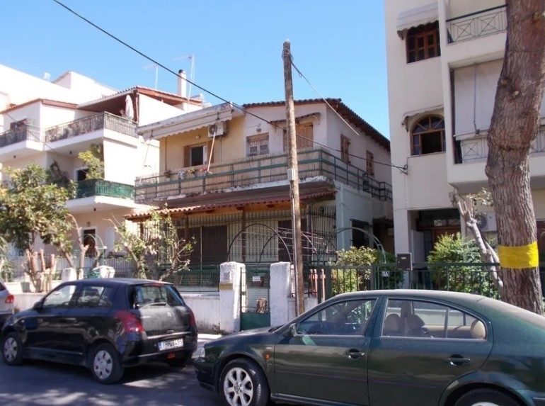 (For Sale) Residential Detached house || Athens South/Palaio Faliro - 170 Sq.m, 4 Bedrooms, 350.000€ 