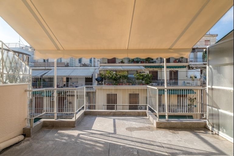 (For Sale) Residential Apartment || Athens Center/Athens - 55 Sq.m, 2 Bedrooms, 240.000€ 